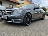 Mercedes-Benz C 250 CDI Sport Coupé Autom. Sport AMG - Mercedes-Benz C 250: Cdi AMG