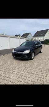 Opel Astra H 1.7 CDTI - Opel Astra aus 2009 mit Diesel-Antrieb: Kombi, 1.7