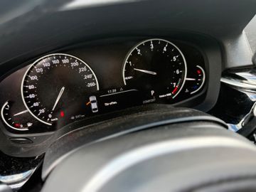 BMW 520 - 12