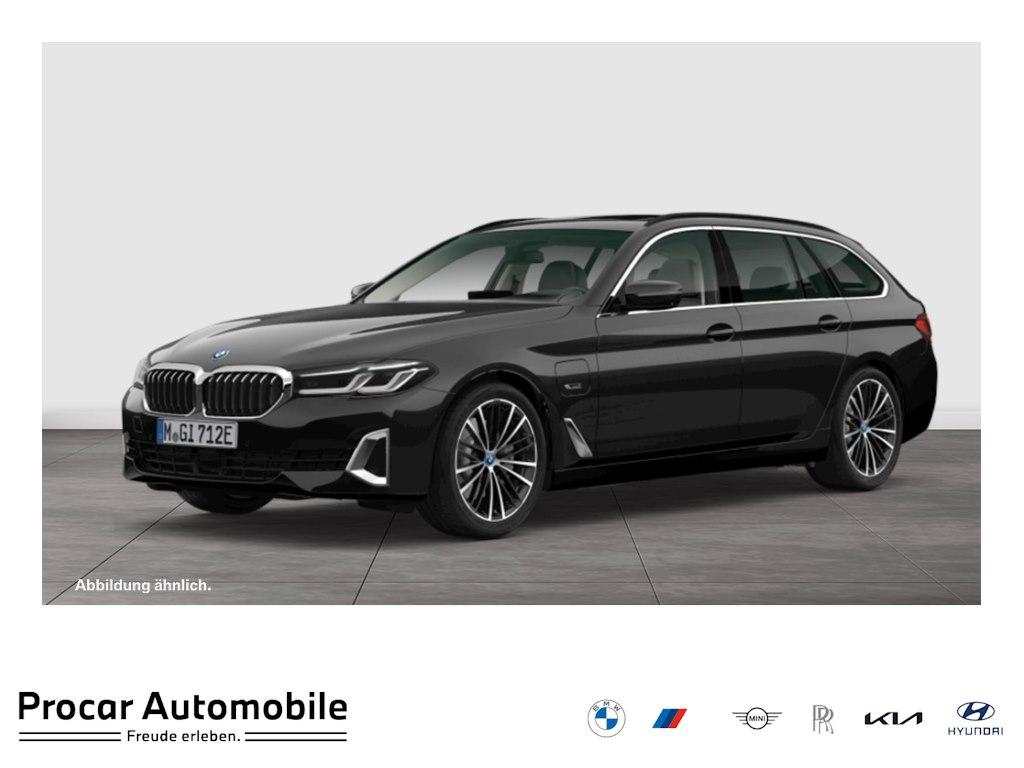 BMW 530e A Luxury Line PANO ACC 360KAM RFK NAVI LM 2022