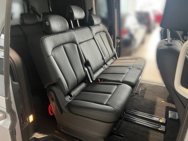 Fahrzeugabbildung Hyundai STARIA Prime 2WD 2.2 CRDi PANO+Park-Paket+Lager