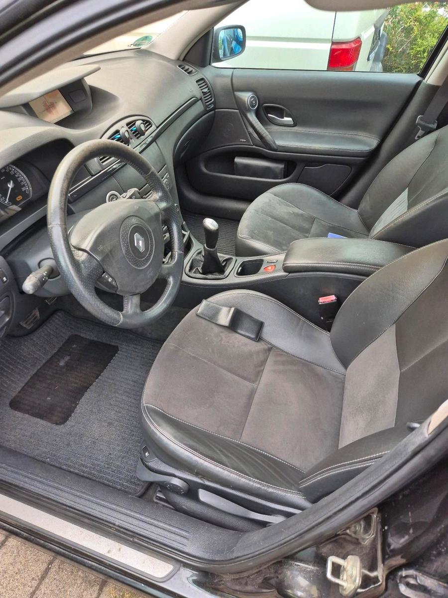 Renault Megane 2006 — photo 13