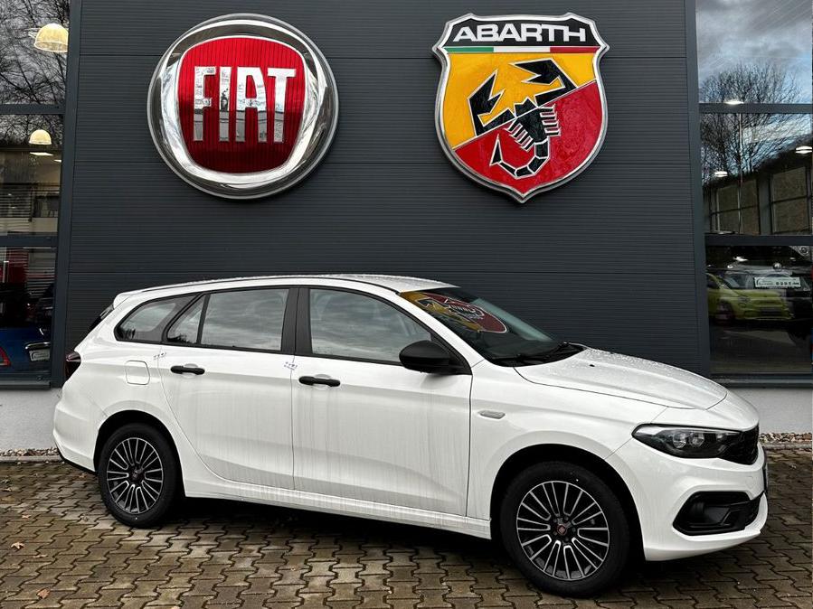 Fiat Tipo Kombi 1.5 DCT+ KLIMA + CARPLAY + PDC+KAMERA
