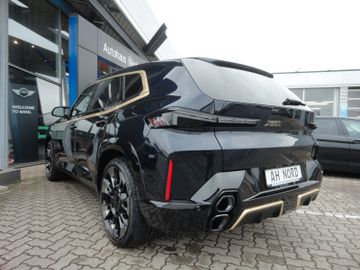 BMW XM - 7