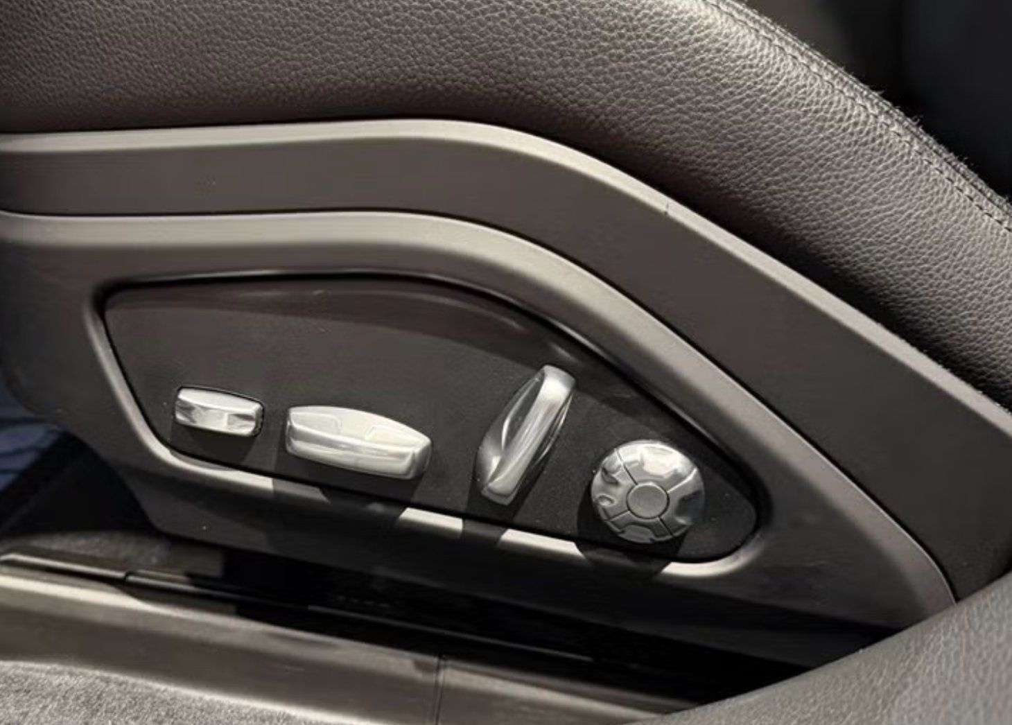 Porsche Panamera 4 E-Hybrid foto 9