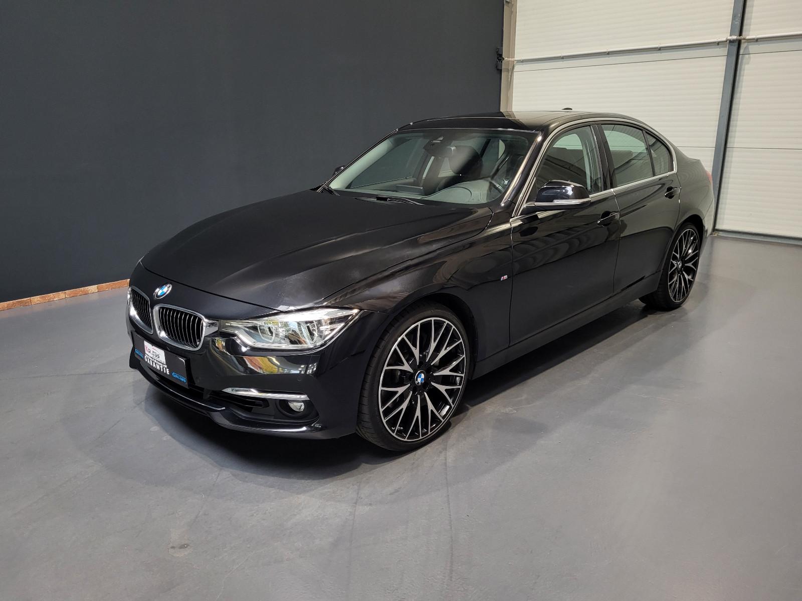 BMW 340 i xDrive Luxury Line *Leder| Navi| Glasdach*