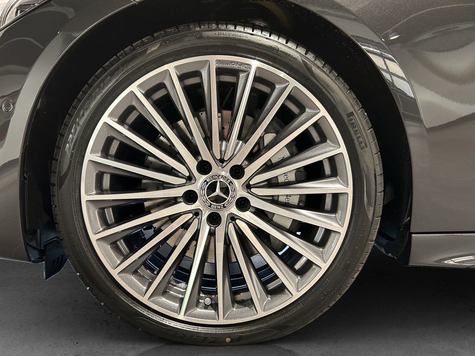 Fahrzeugabbildung Mercedes-Benz C 220 d EDITION AMG Distronic MEMORY 360°-Kamera