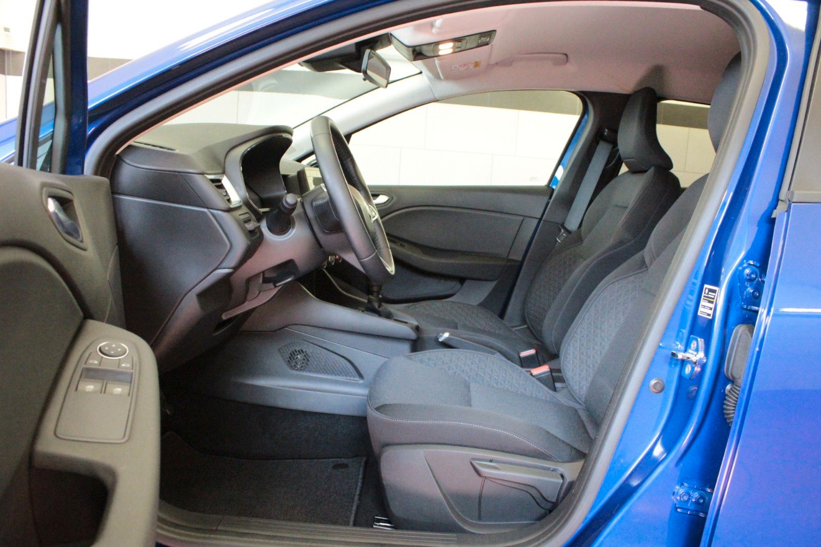 Fahrzeugabbildung Renault Clio TCe 90 Evolution *Style*&*Safety-Paket*