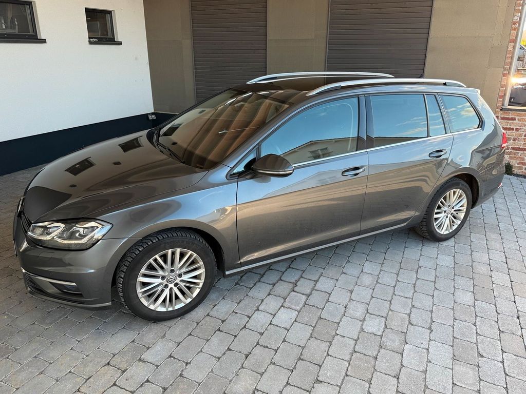 Image of Volkswagen Golf