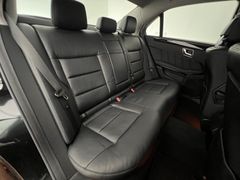 MERCEDES-BENZ E 250 CDI / AHK / NUR 89.tKM / TOP AUSST./ MERCEDES-BENZ E 250 CDI / AHK / NUR 89.tKM / TOP AUSST./