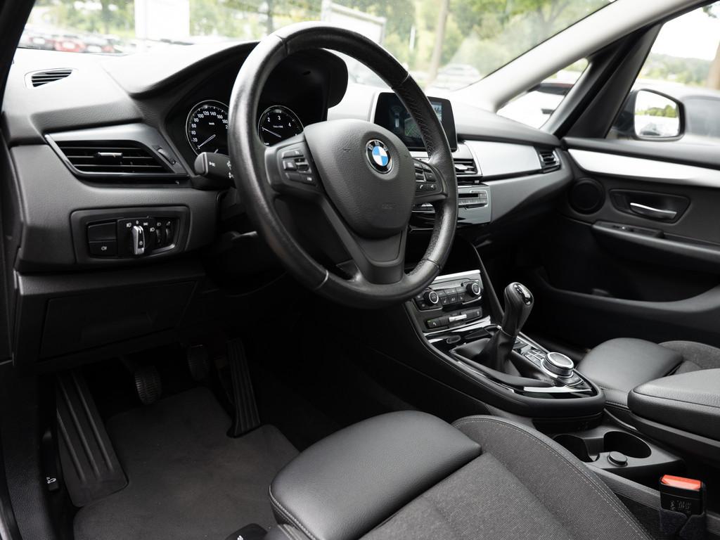 BMW 216 Gran Tourer FACEL. PANO AHK NAVI KAMERA SHZ, миниатюра 24