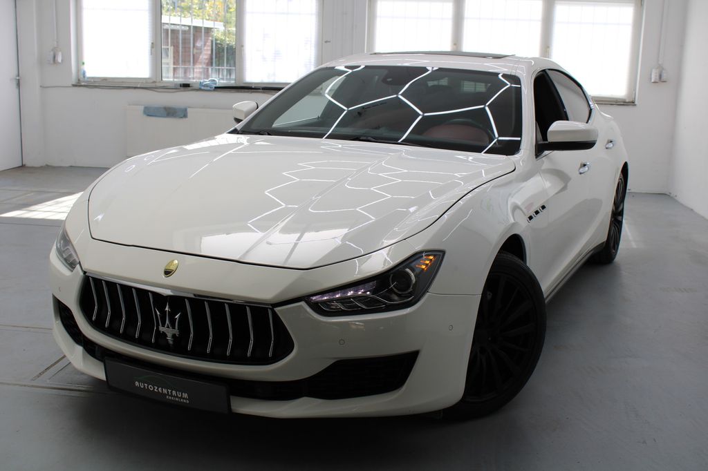 Image of Maserati Ghibli