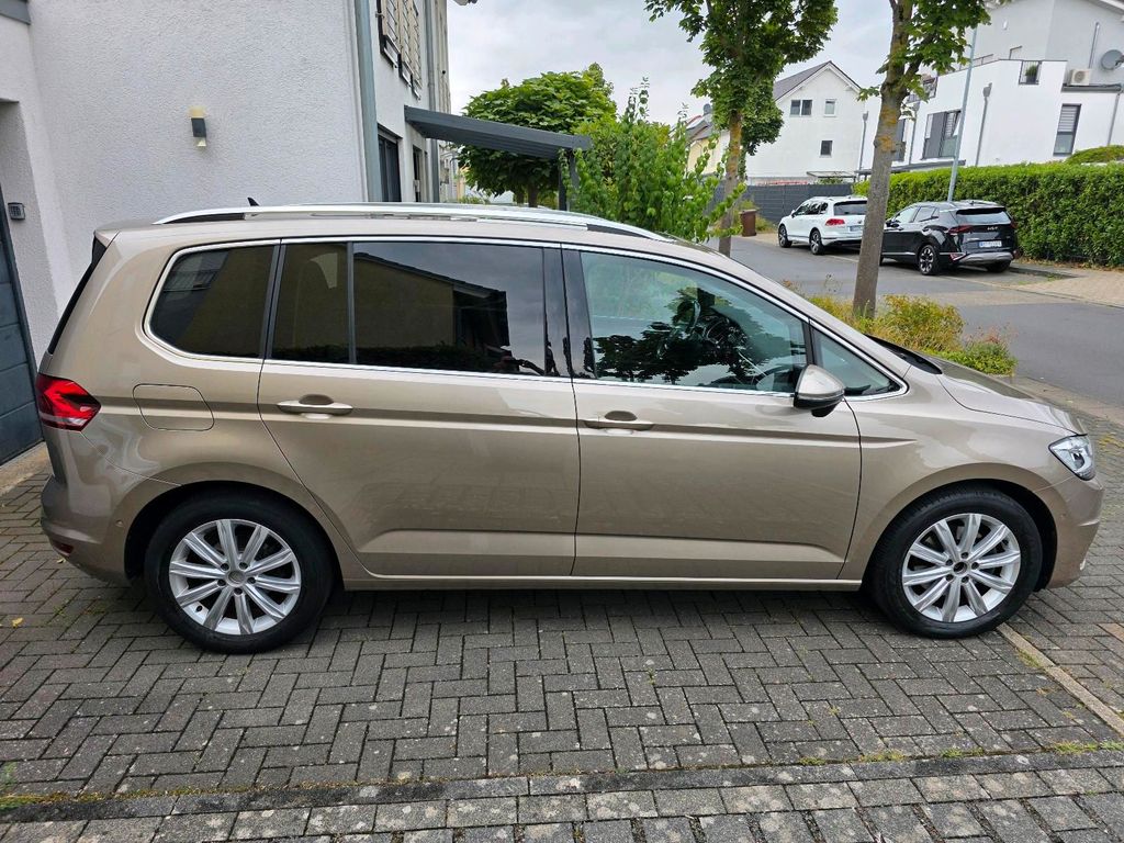 Image of Volkswagen Touran