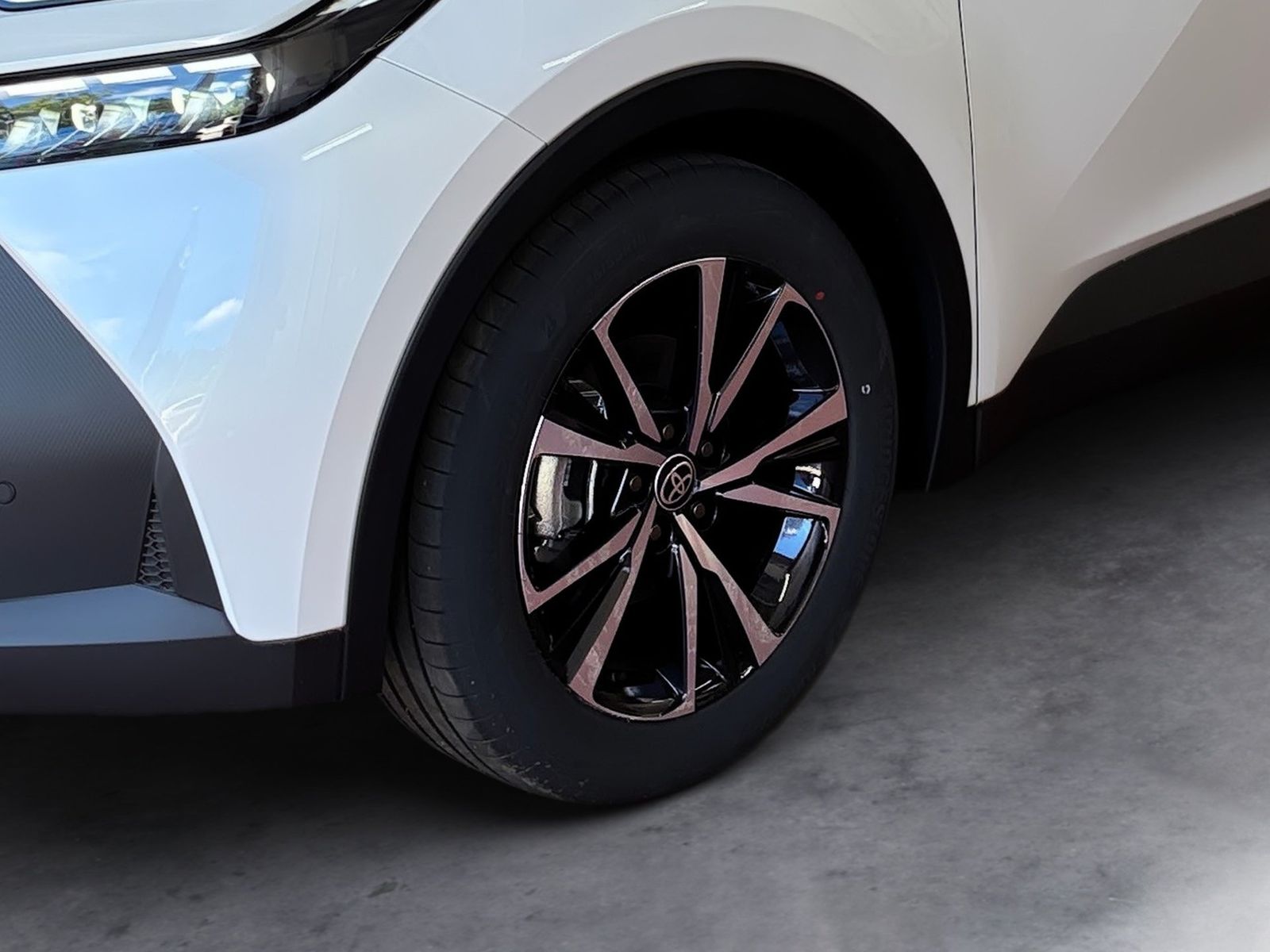 Fahrzeugabbildung Toyota C-HR 1.8 Teamplayer +Technik-P LED,el.Heck. EPH