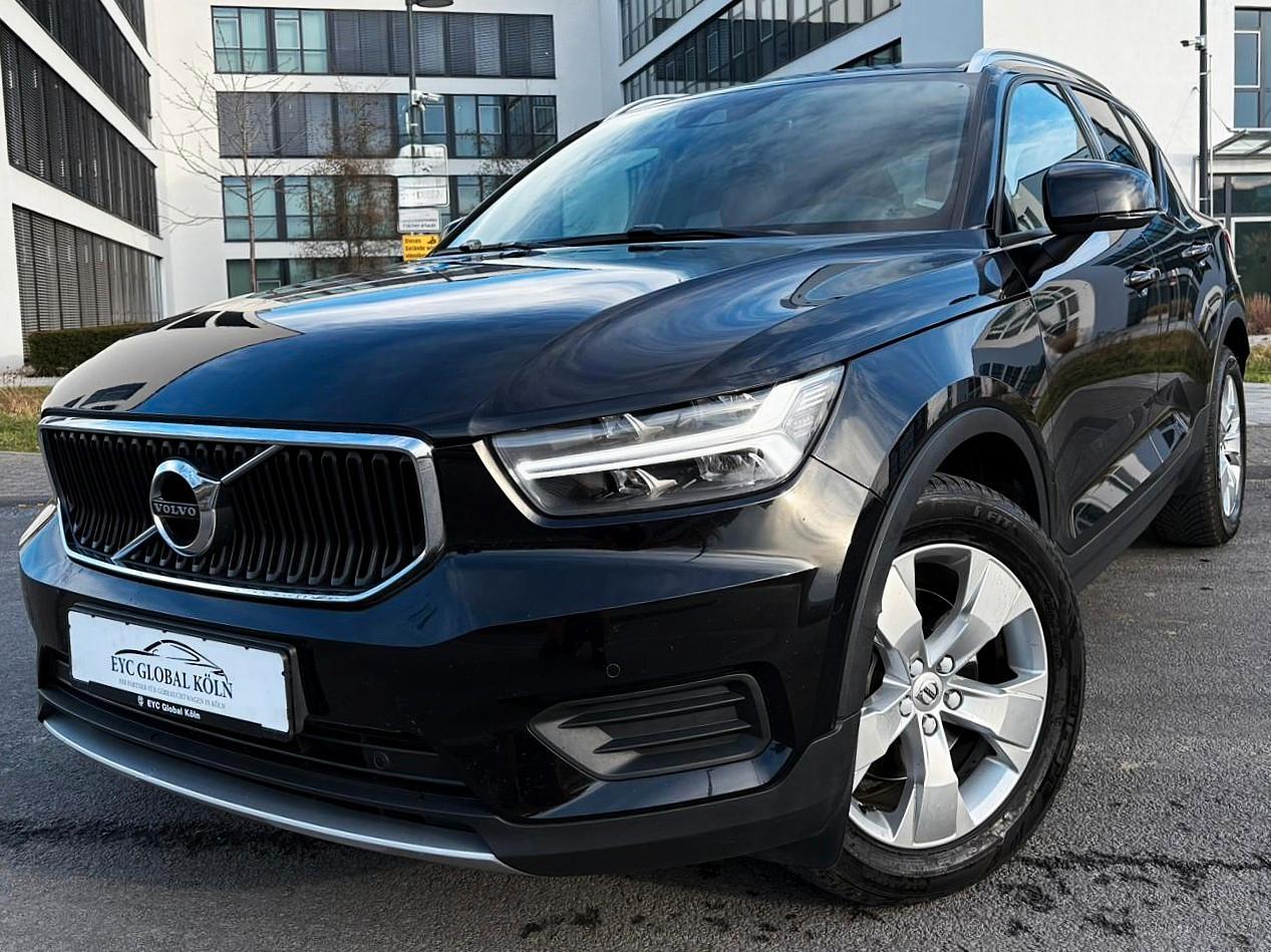 Volvo XC 40 XC40 Momentum AWD