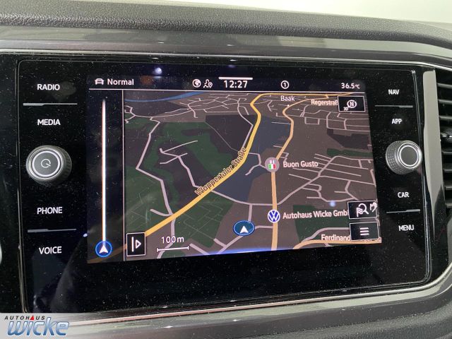 T-Roc 1.5 TSI DSG Sport NAVI KLIMA AHK LED PANO
