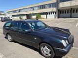 Mercedes-Benz E 280 T 4MATIC AVANTGARDE / Automatik - gebrauchte Mercedes-Benz E 280 aus dem Jahr 1999