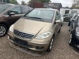 Mercedes-Benz A 150 A -Klasse A 150/Avangard/Automatik - Mercedes A 150 mit Schiebedach