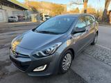 Hyundai i30 blue 1.6 GDI Trend Klima 1.Hand - Hyundai: Unfallwagen