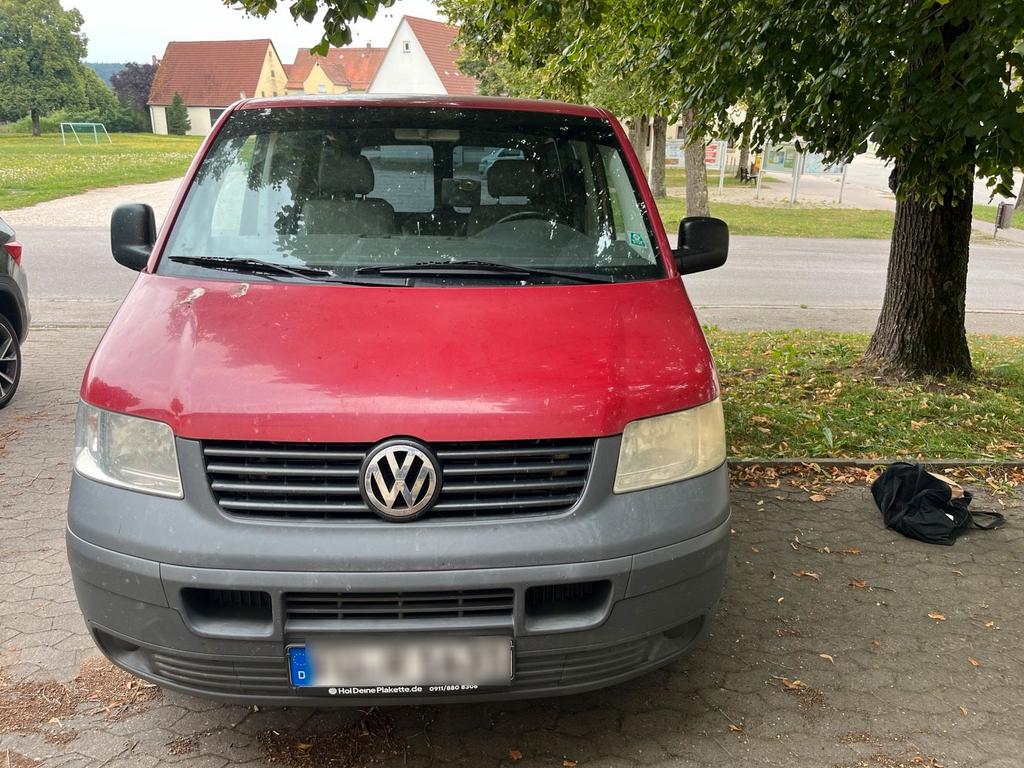 Volkswagen T5 Kombi