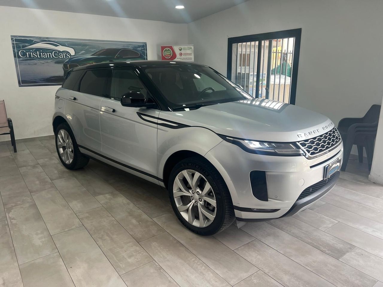 Land Rover Range Evoque 2.0D I4-L.Flw 150CV AWD imagem 3