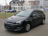 Opel Astra J Sports Tourer "Active"/Benzin & Gas - Opel Astra: Gas