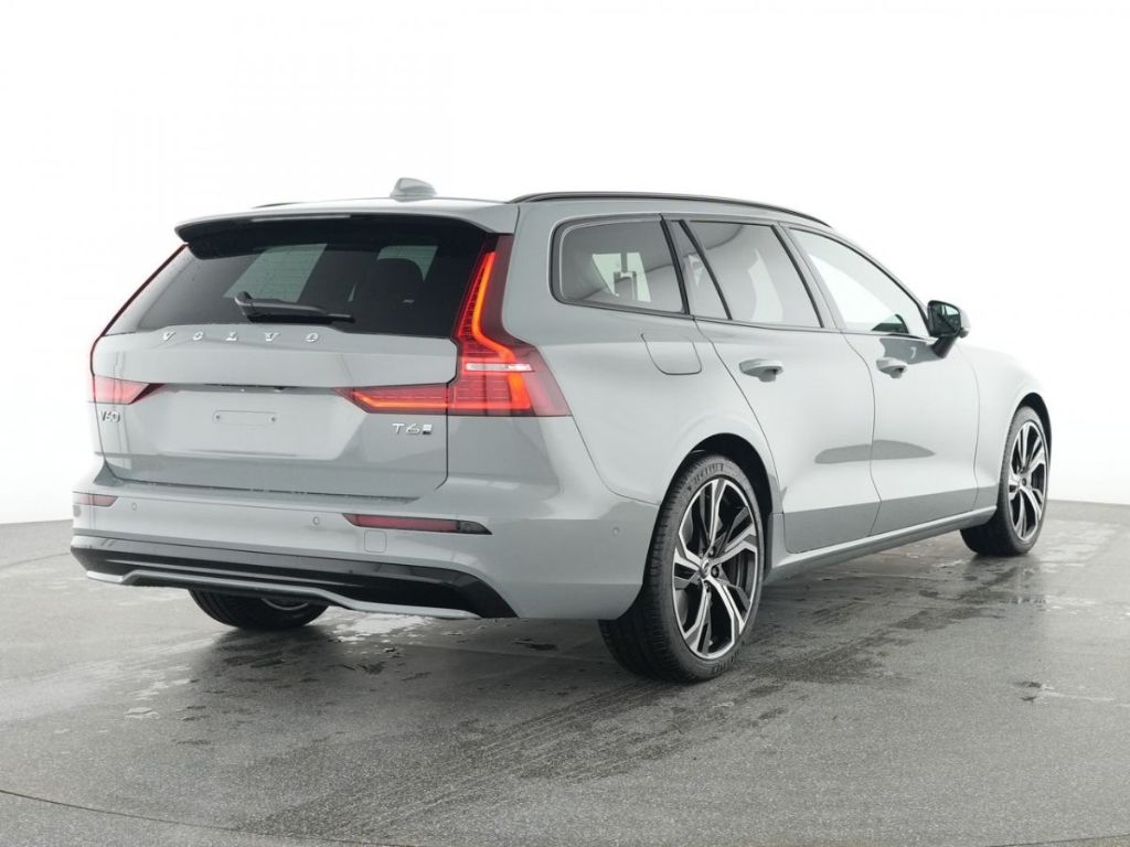 Volvo V60 T6 AWD Plus Dark Pano LED HUD 360Kamera 4XSH imagem 2
