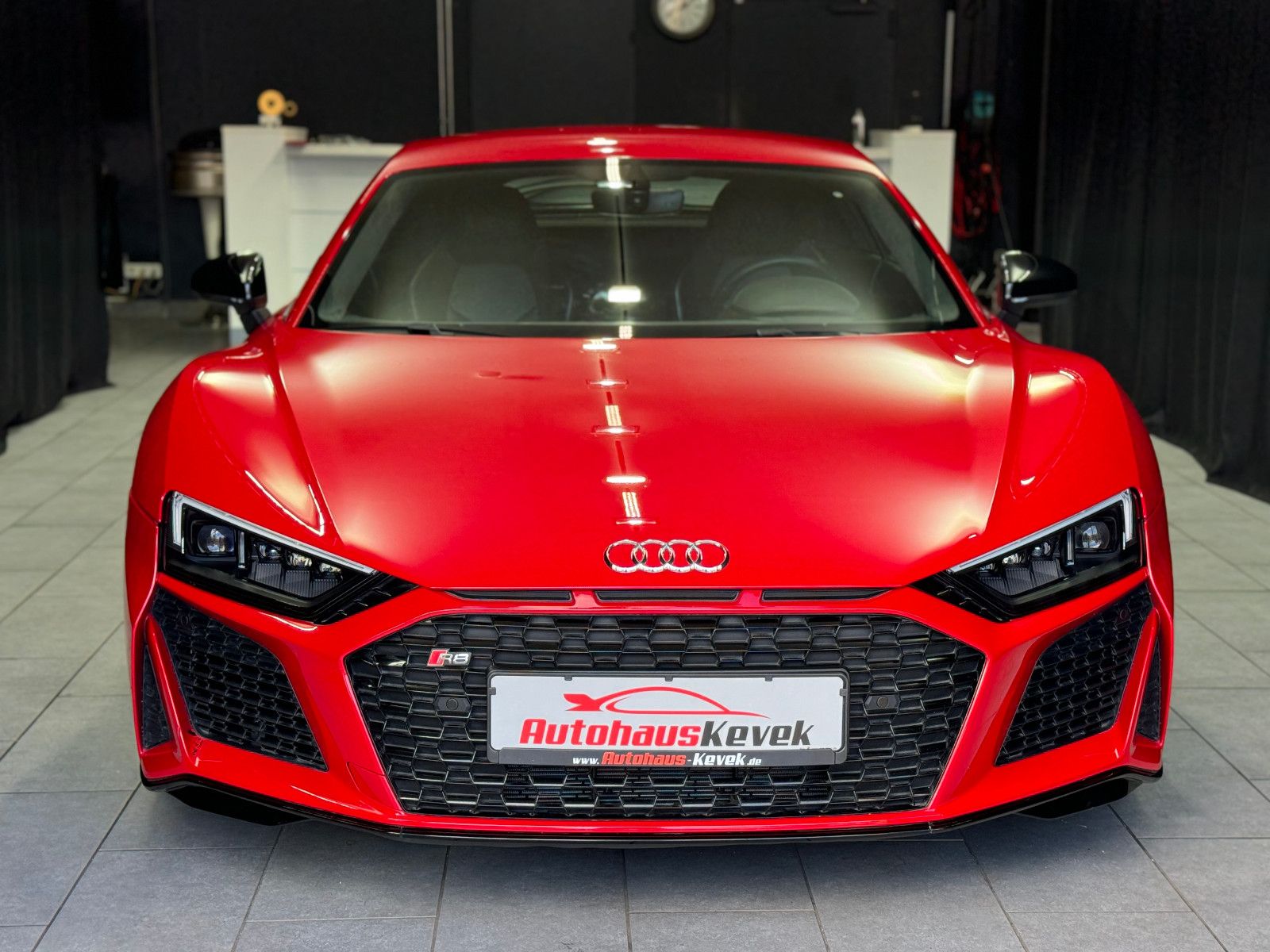 Fahrzeugabbildung Audi R8 Coupe 5.2 FSI quattro performance|B&O|KERAMIK