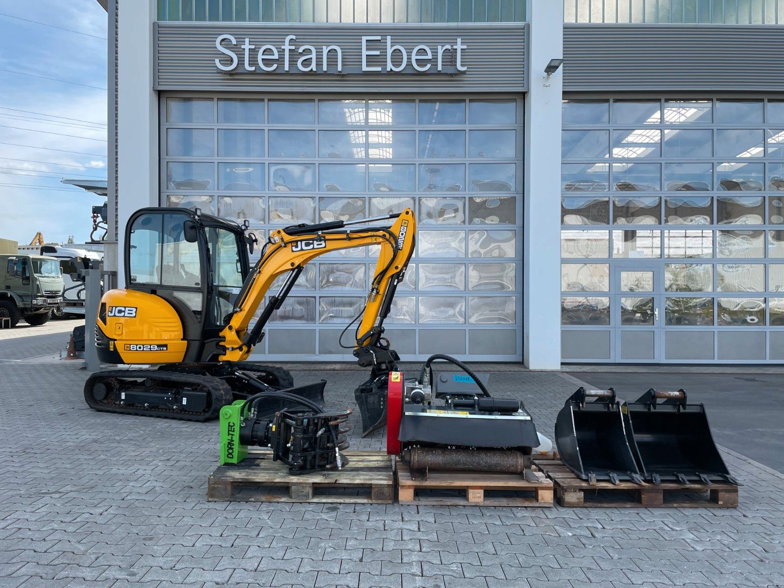 Fahrzeugabbildung JCB 8029 CT / 151h / 2023 / Inkl. Löffelpaket - mit KI generiert/bearbeitet