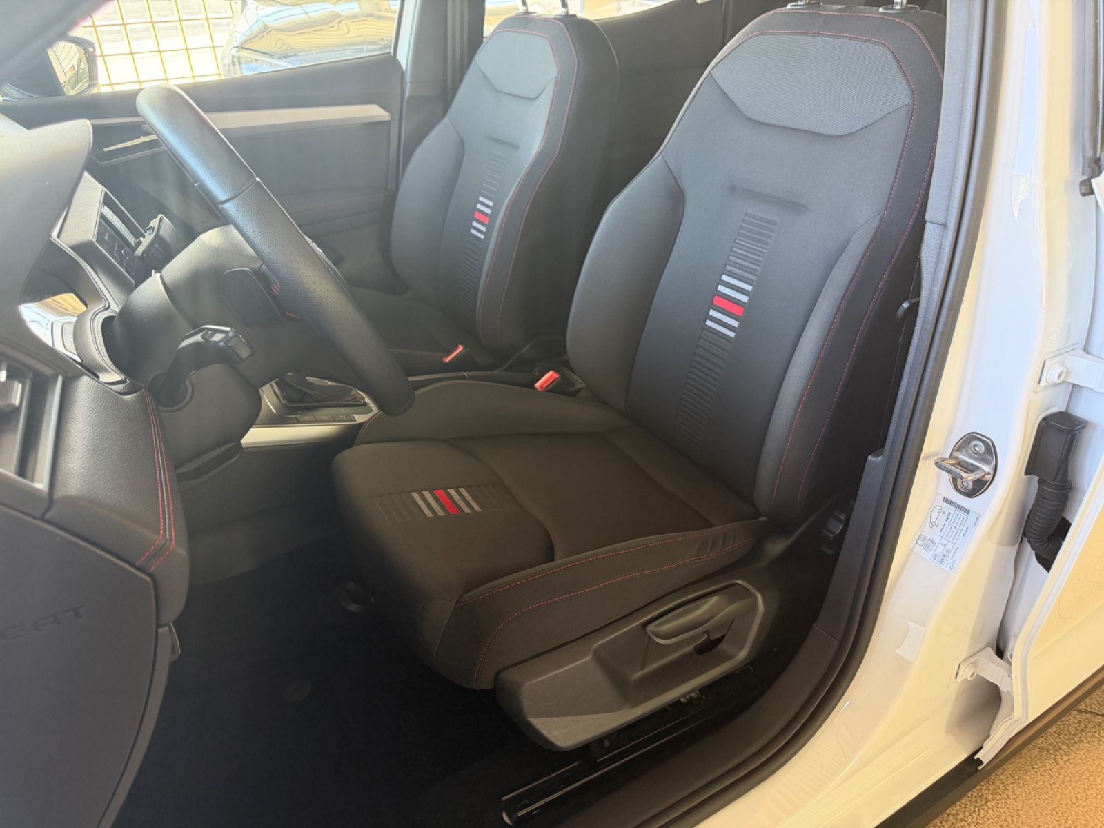Fahrzeugabbildung SEAT Arona FR*Automatik