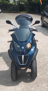 Piaggio MP3 250 LT - Angebote
