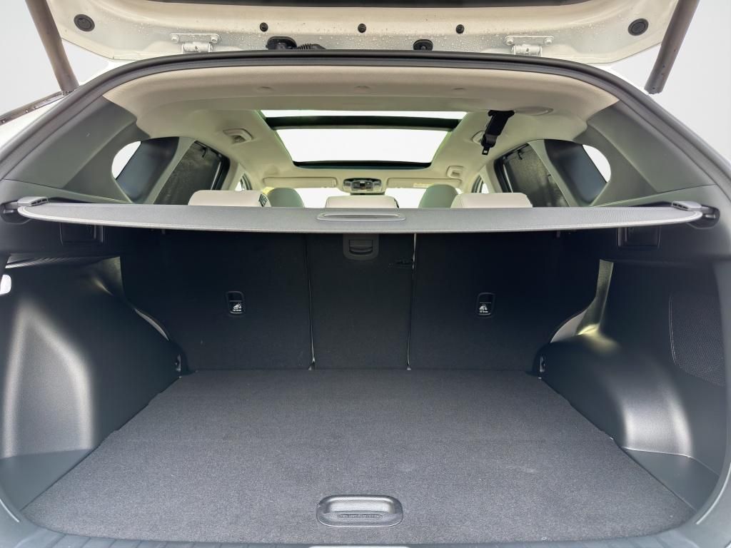 Fahrzeugabbildung Hyundai TUCSON FL PRIME Pano Assist-Paket DigitalKey ECS