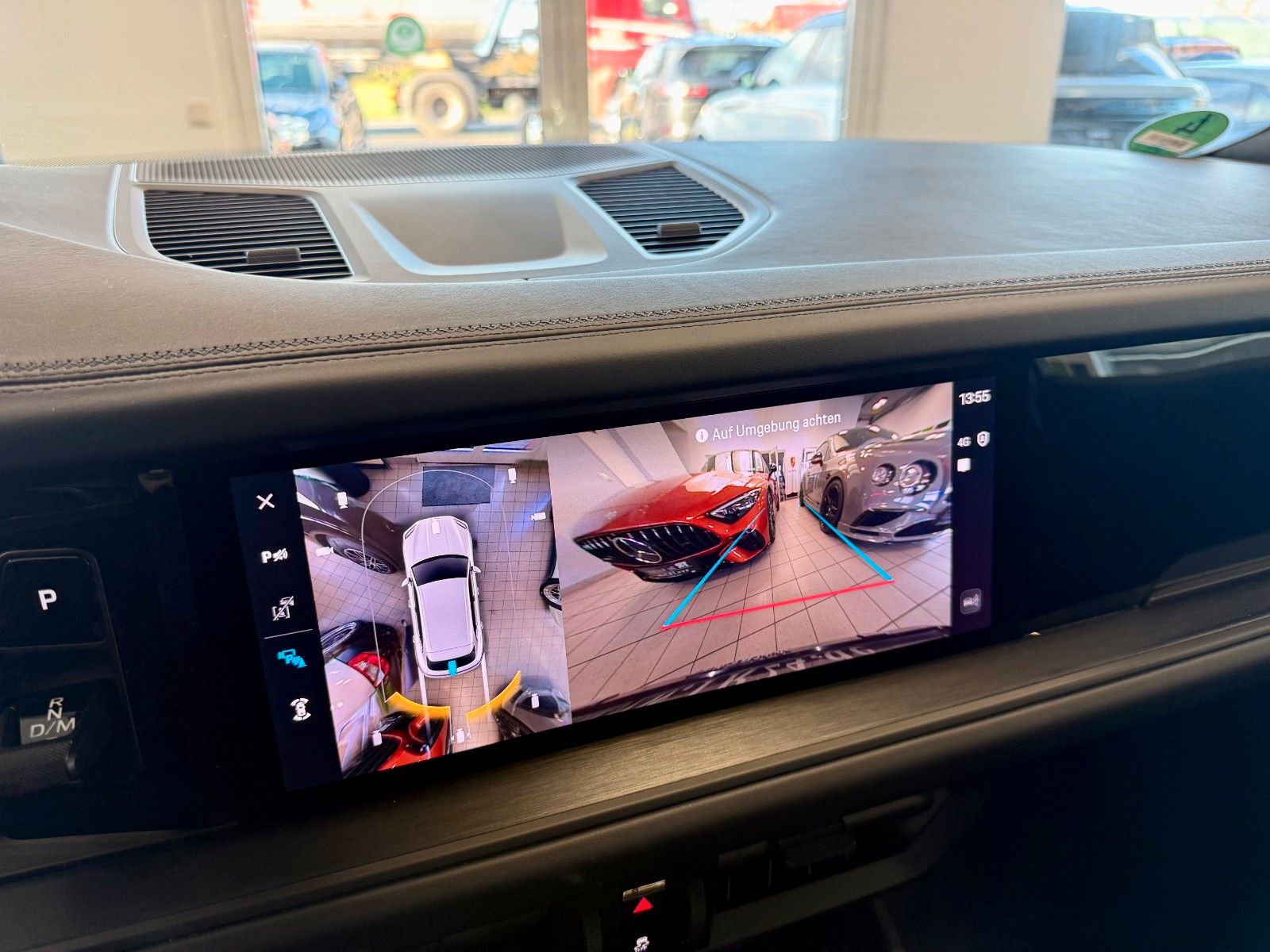 Fahrzeugabbildung Porsche Cayenne GTS SportDesign/Panorama/InnoDrive