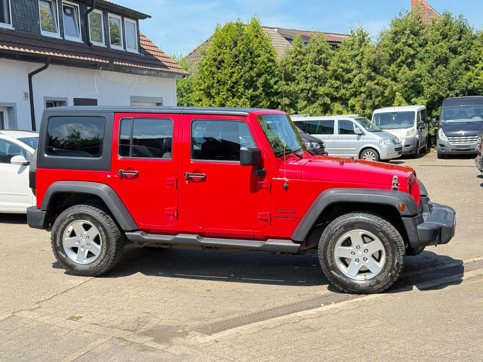 JEEP WRANGLER UNLIMITED / CABRIOLET SPORT 200 ch 4X4 BVA - VOLANT EN CUIR - ORDINATEUR DE BORD EVIC - JANTES ALLIAGE