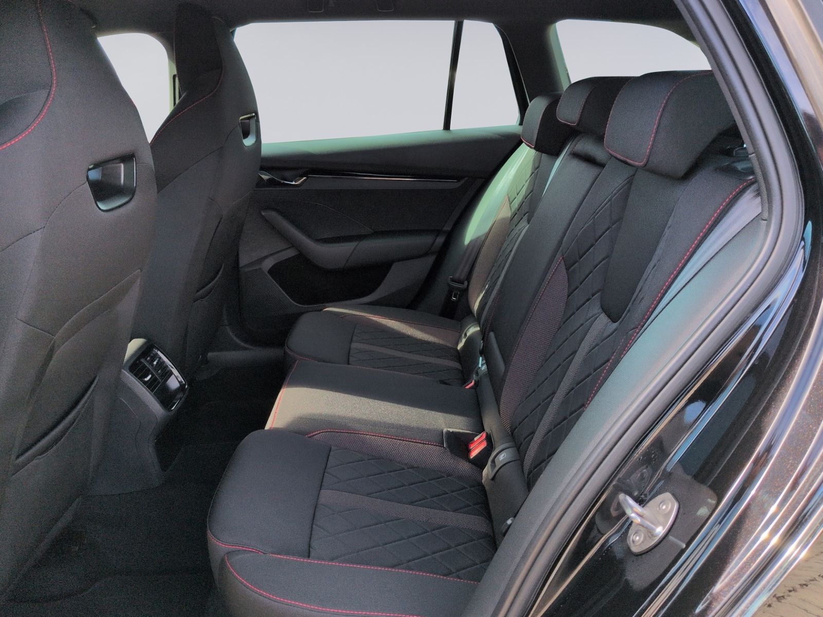 Octavia Combi RS MATRIX+Keyless+18"+SHZ+
