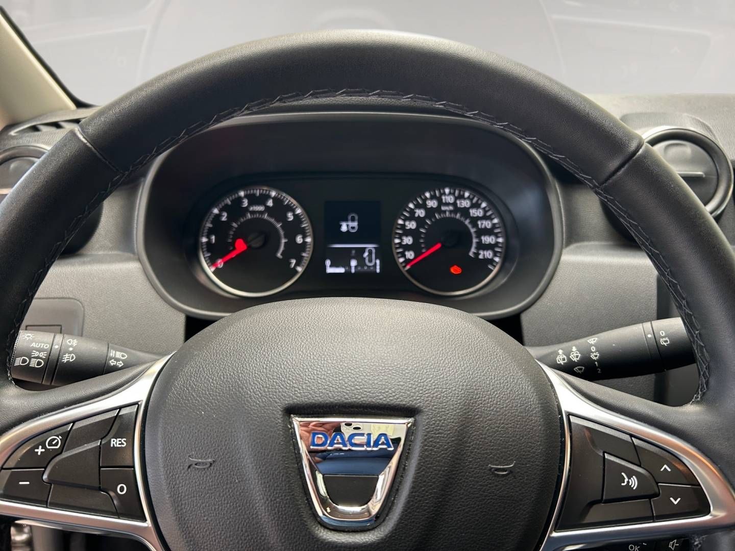 Fahrzeugabbildung Dacia Duster Prestige