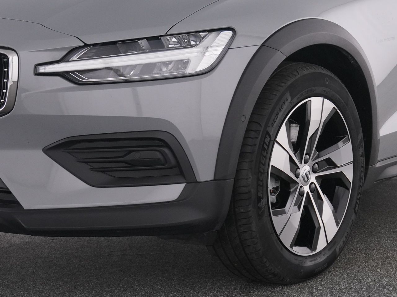 Volvo V60 Cross Country B4 AWD PLUS Plus+WINTERPAK+RFK foto 9