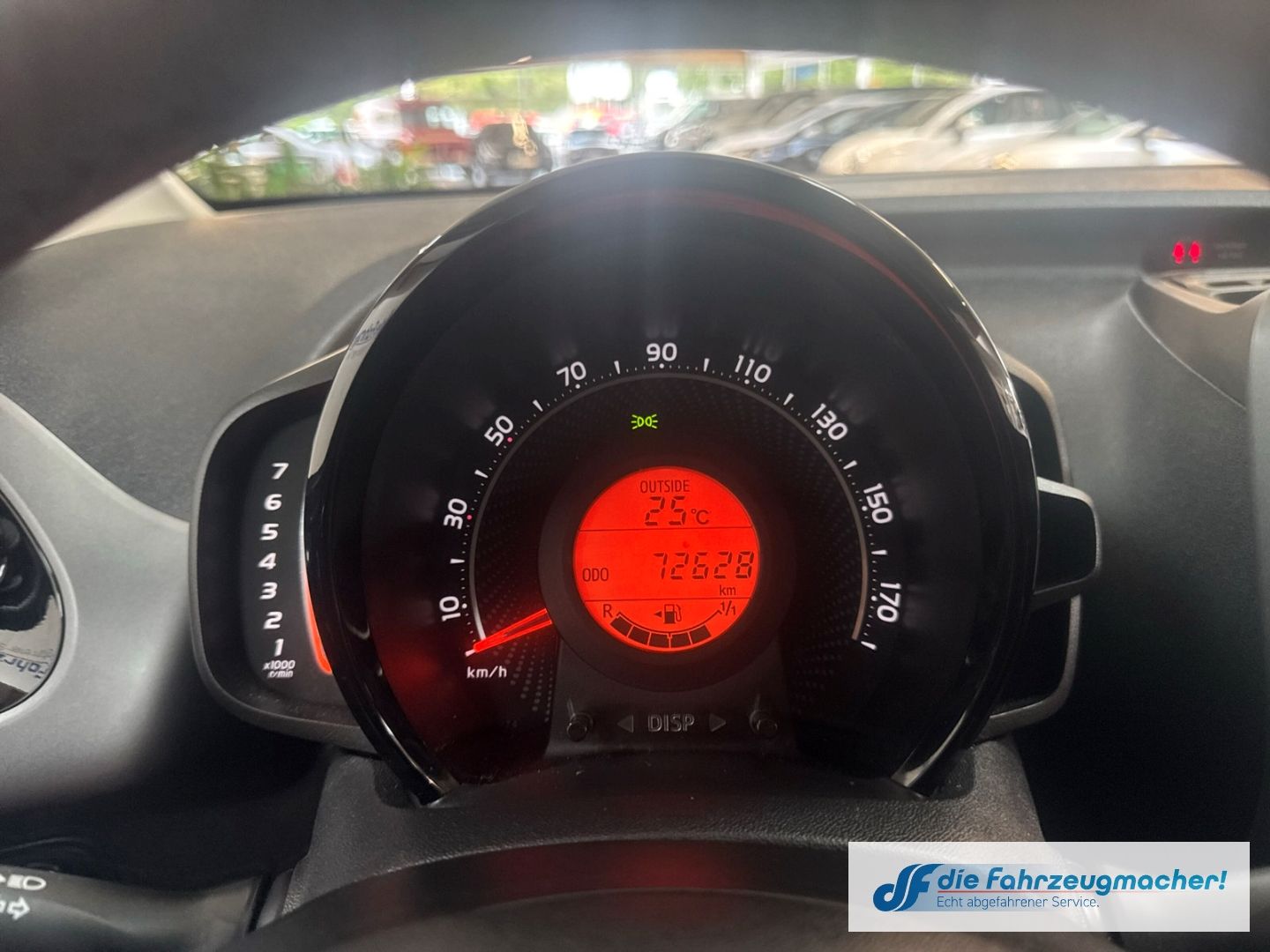 Fahrzeugabbildung Toyota Aygo X-Play Team D 1.0 EU6d Apple CarPlay Androi