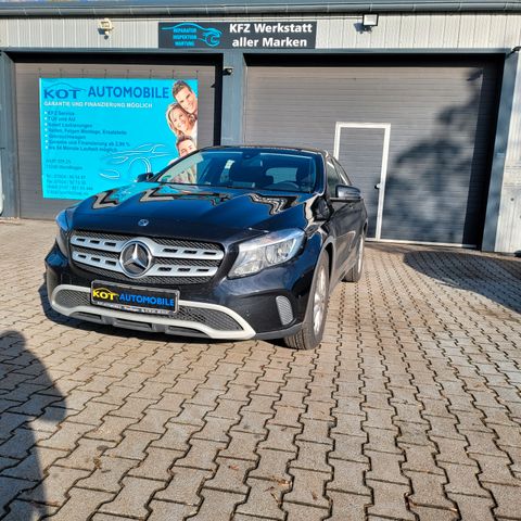 Mercedes-Benz GLA 200 d Style/NAVI/RÜCK.KAMERA /TÜV SERVIC NEU