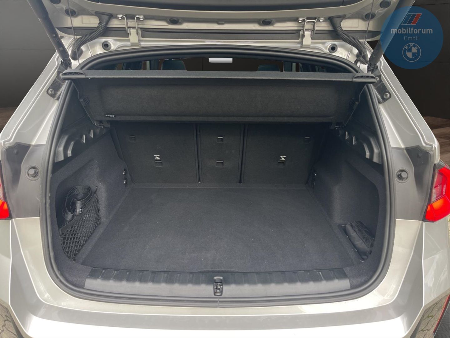 BMW X1 sDrive18i M-SportAHK Panorama Rückfahrkam foto 20