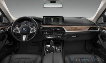 Fahrzeugabbildung BMW 530e xD LuxuryLine Panorama Kamera DAB H/K Alarm