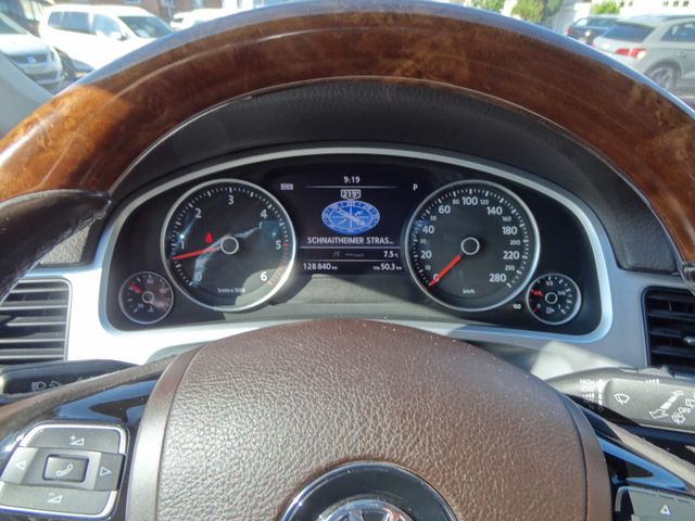Fahrzeugabbildung Volkswagen Touareg V6 TDI/Leder/Xenon/AHK/360Kam/Navi/