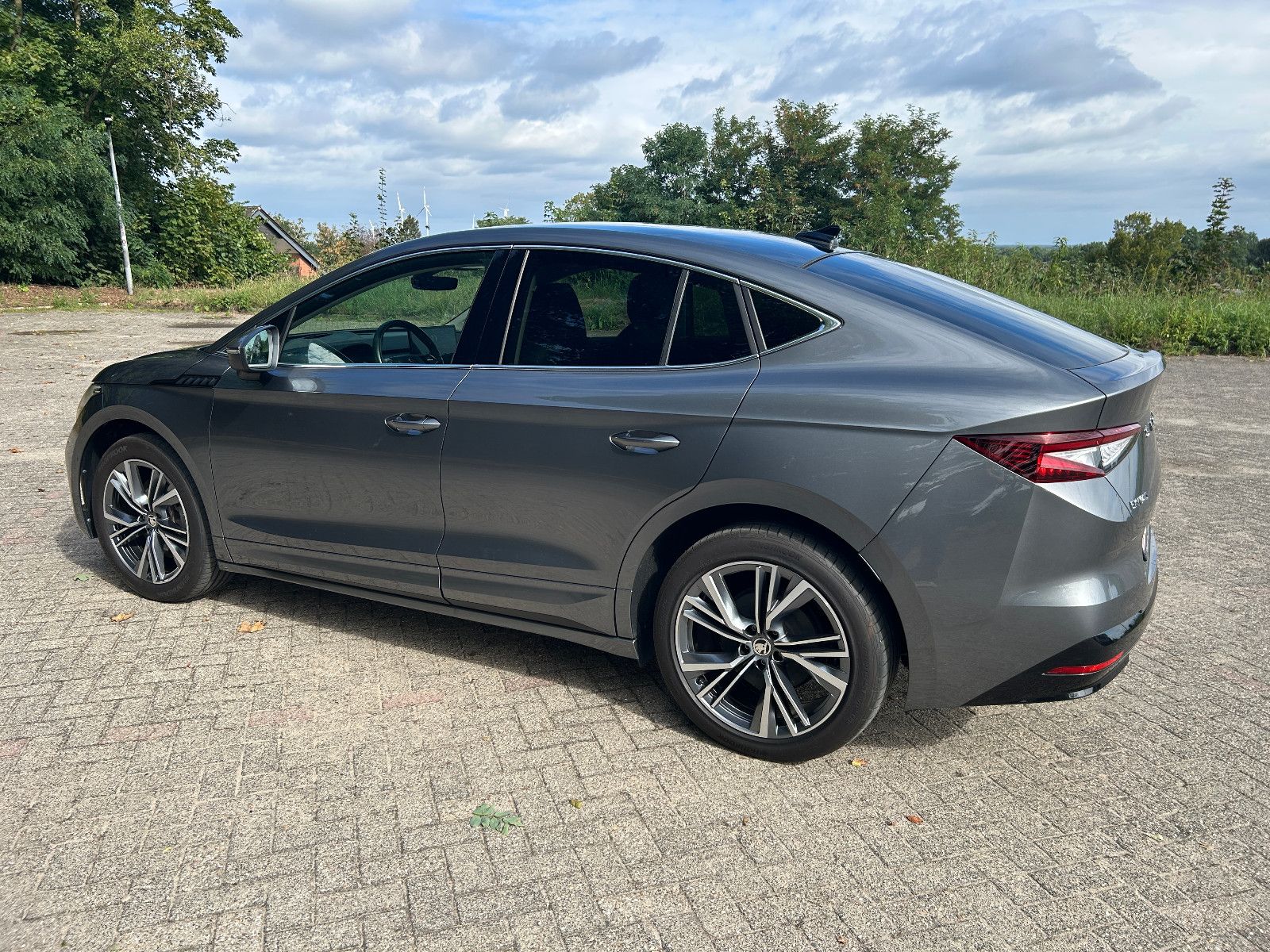 Skoda Enyaq Coupé 80 iV/Leder/Pano/HUD/Matrix/Ahk/20 " imagem 2