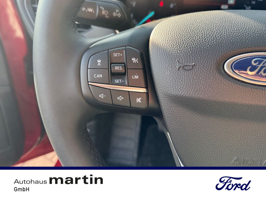 Fahrzeugabbildung Ford Focus 1.0 EcoBoost Titanium S/S EURO USB ACC LED