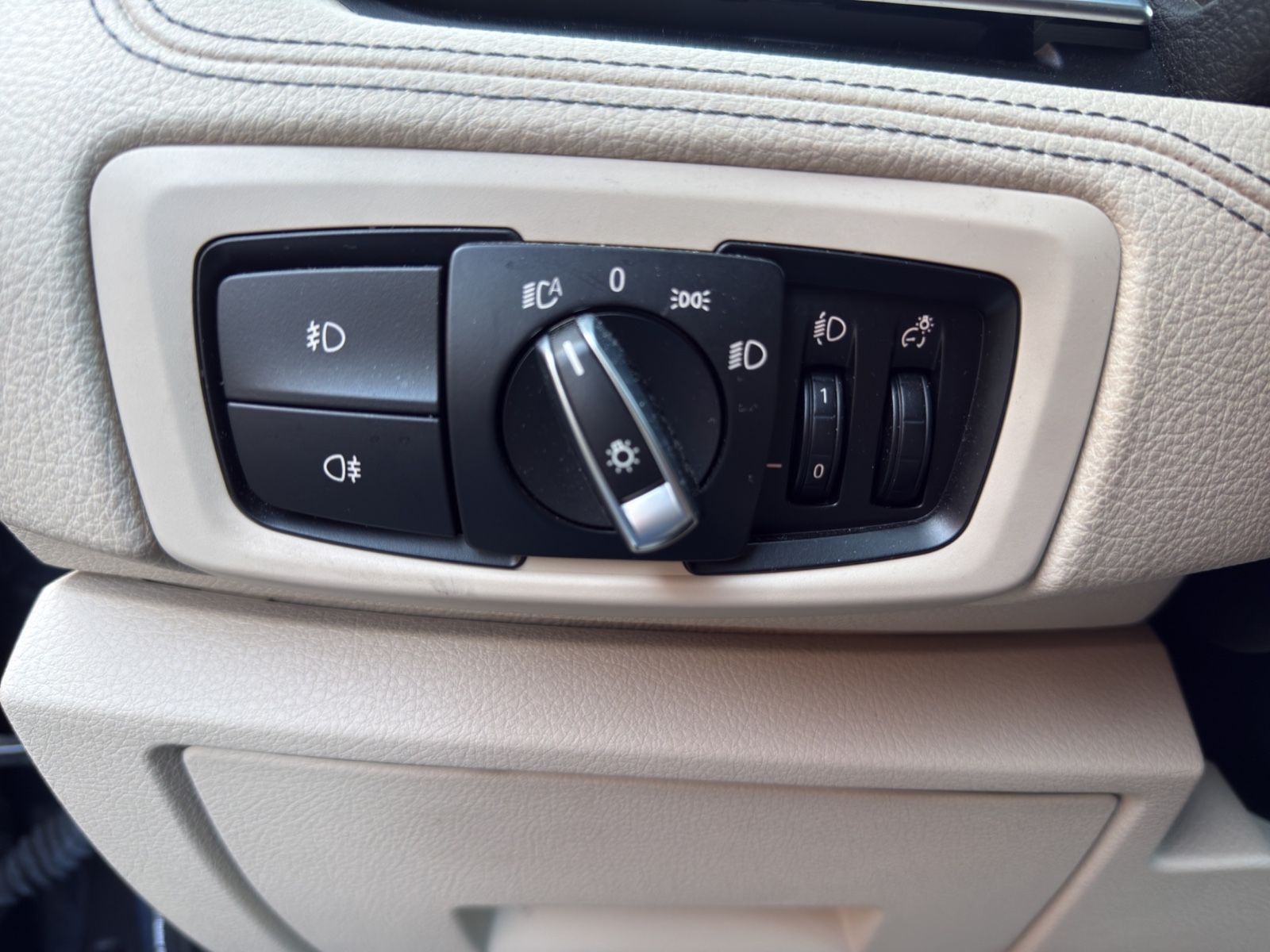 Fahrzeugabbildung BMW 225 Active Tourer*Luxury-Line*Navi*Kamera*