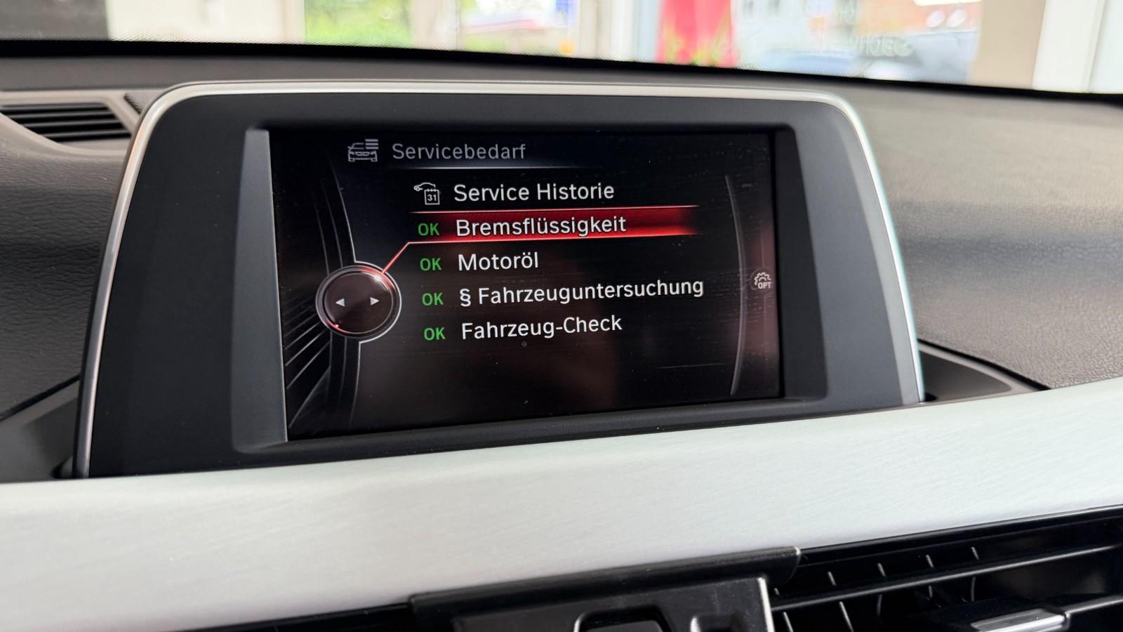 BMW X1 xDrive 25 i M Sport AHK*NAVI