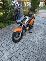 Suzuki XF 650 Freewind - SUZUKI XF 650 FREEWIND
