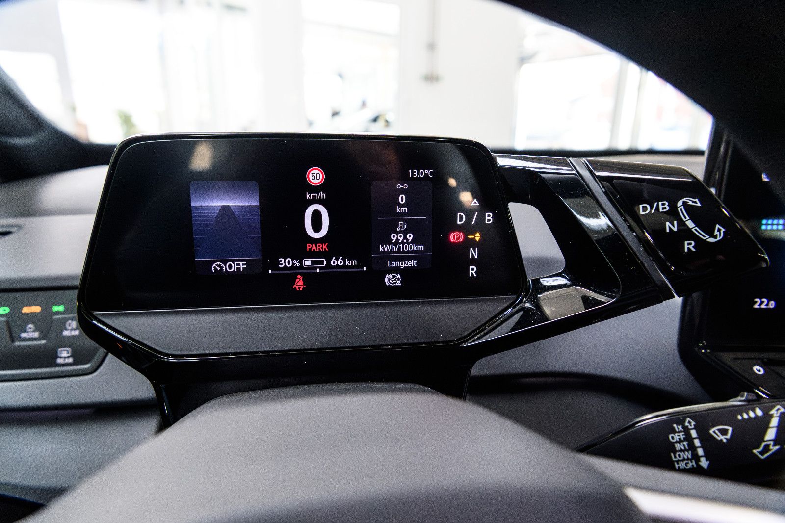 Fahrzeugabbildung Volkswagen ID.3 Pure Performance LED+NAVI+PDC+APP+GJ-REIFEN