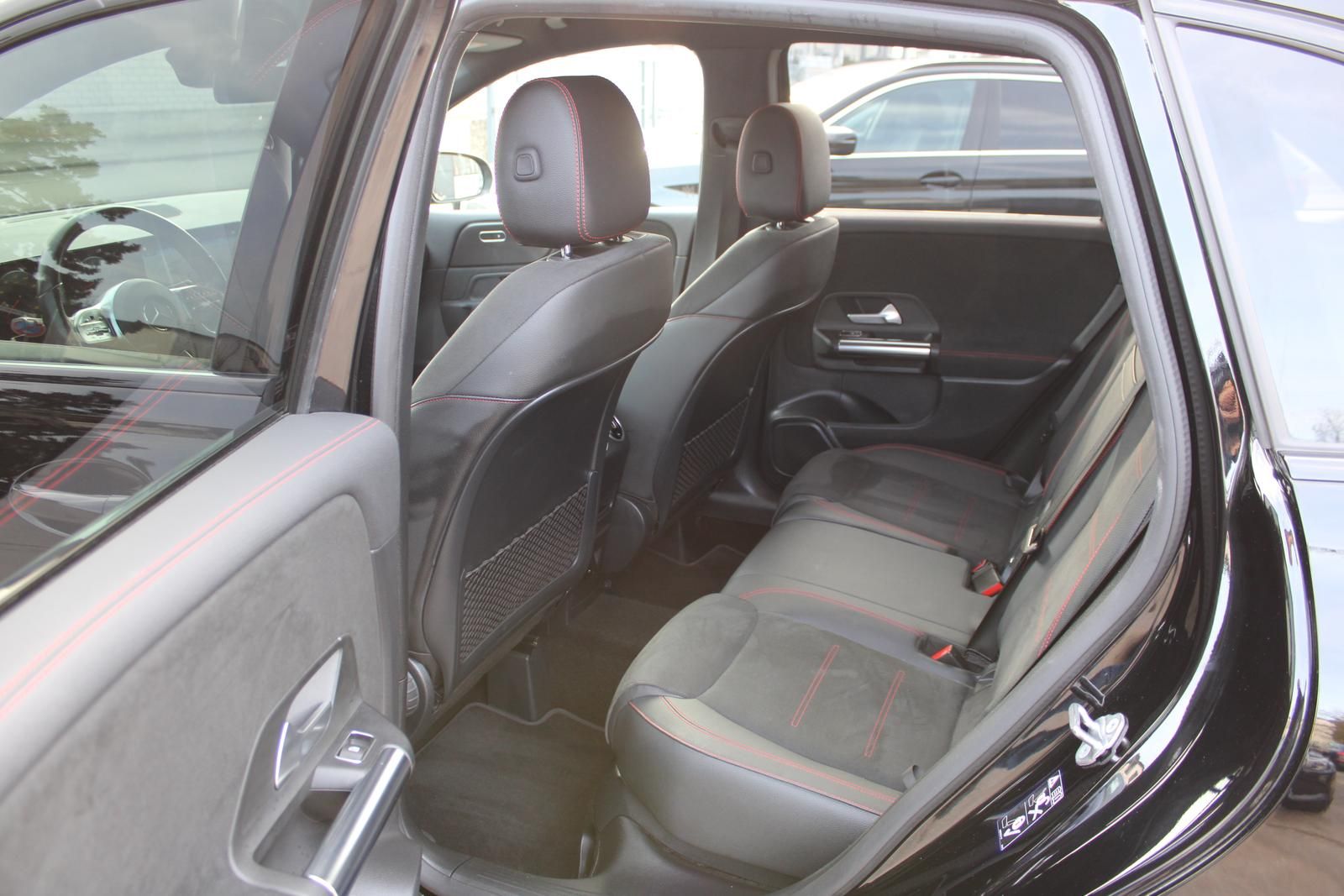 Mercedes-Benz B 200 4-Matic/AMG/SITZHEIZUNG/NAVI/CAM foto 21
