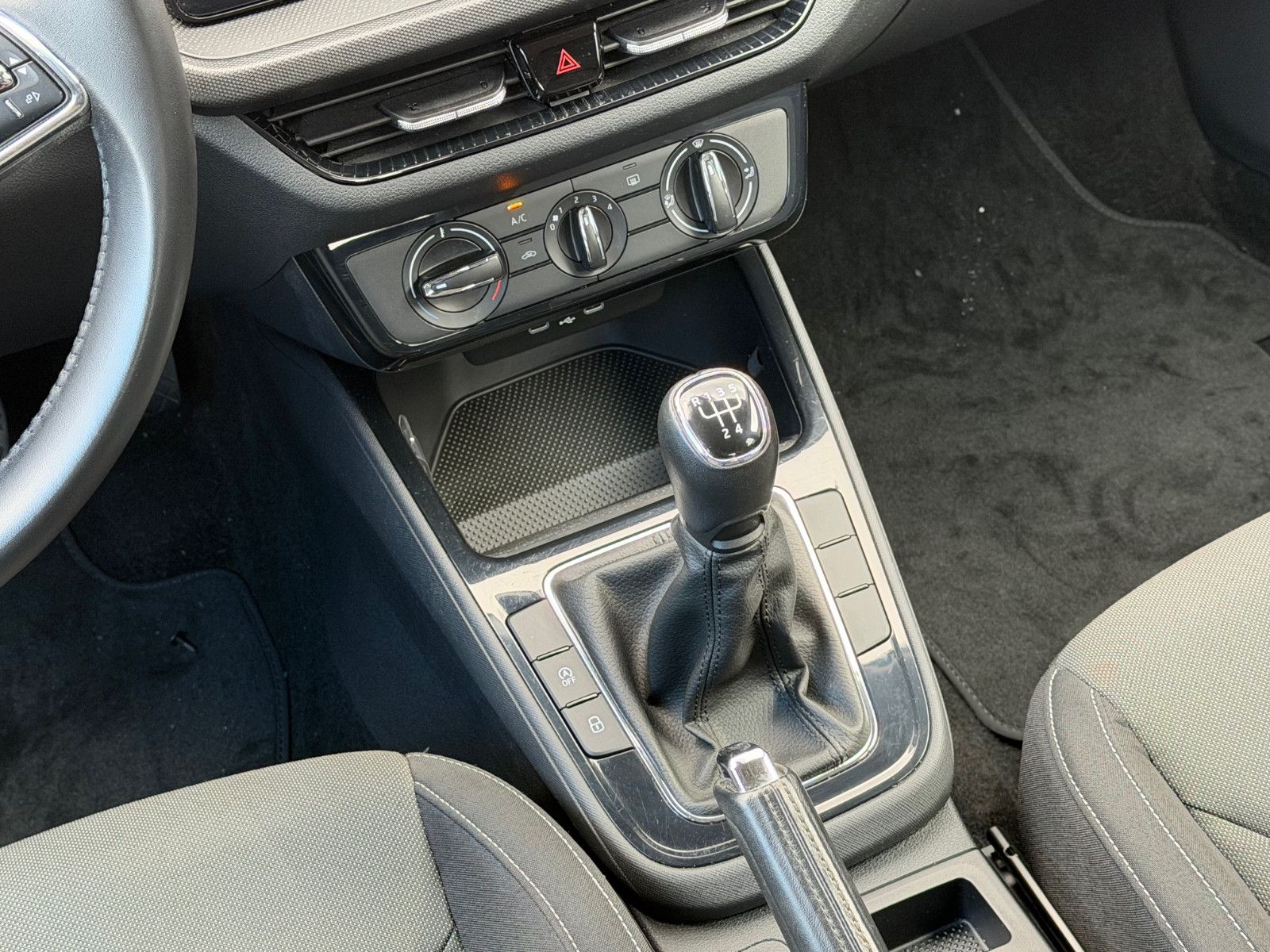 Fahrzeugabbildung SKODA Fabia Selection